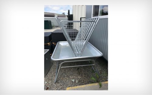 5′ Horse Feeder with Tray